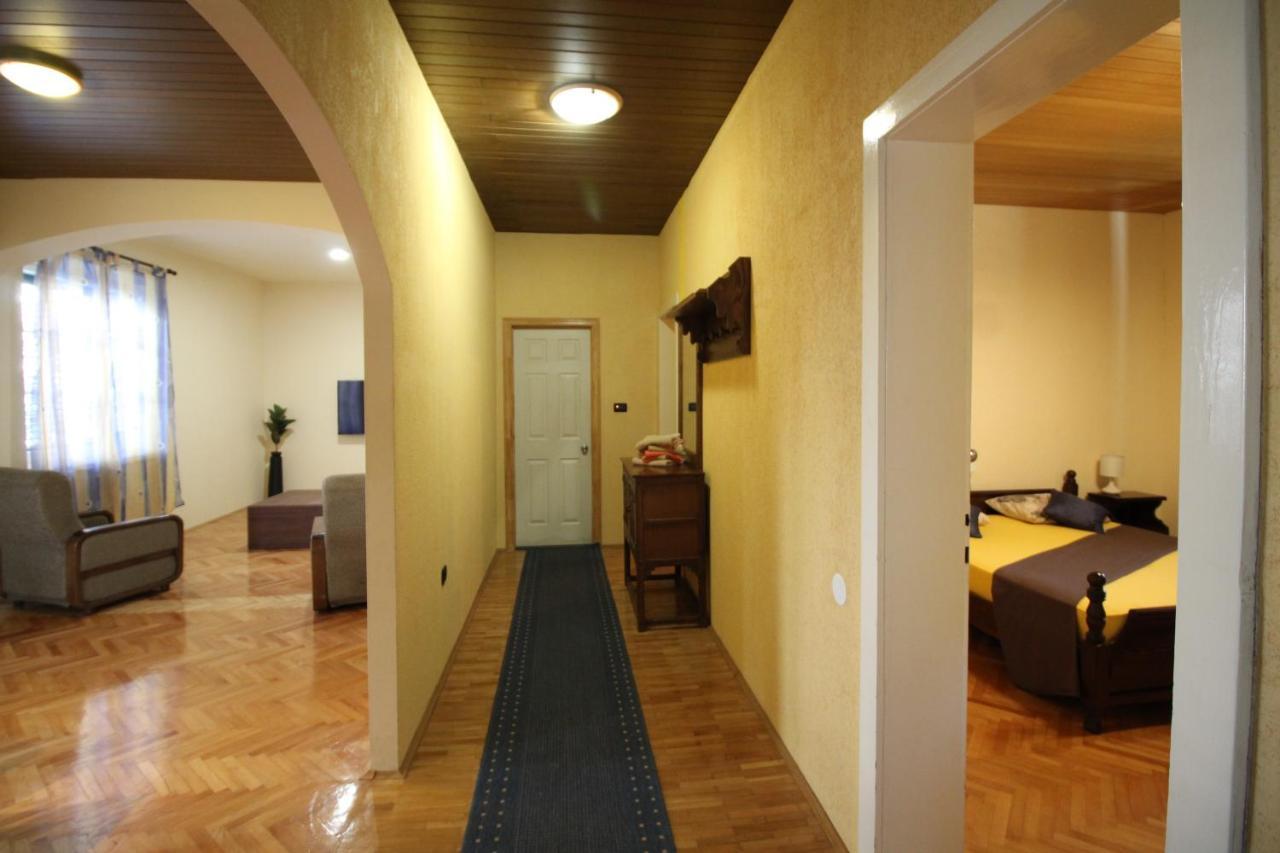 Center1 Makarska